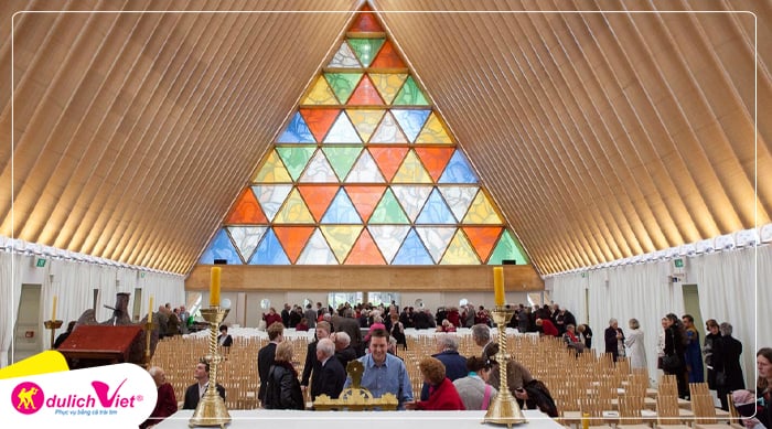 Cardboard-Cathedral-du-lich-viet