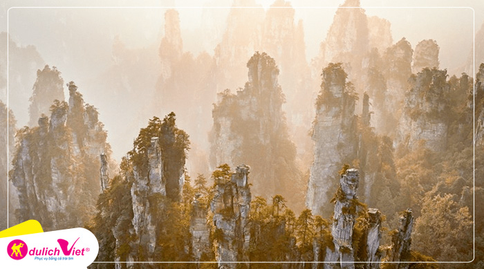Du lịch mùa Thu - Tour Trung Quốc - Trương Gia Giới - Phượng Hoàng Cổ Trấn từ Sài Gòn 2025