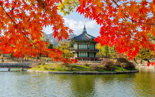 Thủ đô Seoul với vẻ đẹp hiện đại và truyền thống