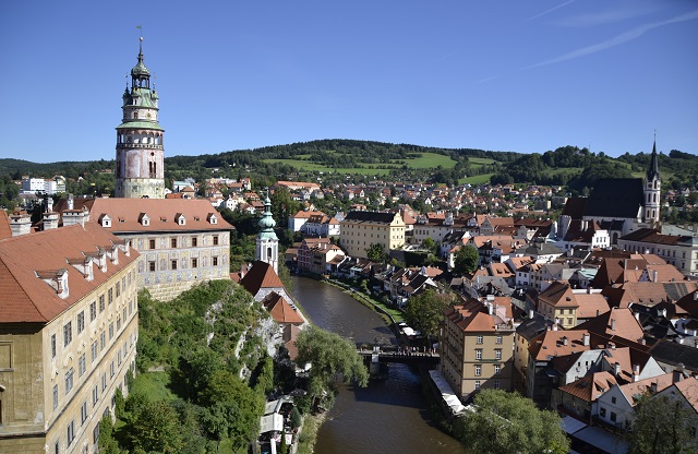 Český Krumlov là thành phố được biết đến với vẻ đẹp nên thơ nhất