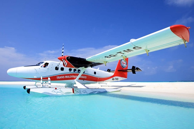 Phương tiện di chuyển đến Maldives thuận tiện và nhanh chóng nhất chính là máy bay